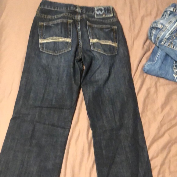 Jeans - Picture 2 of 3